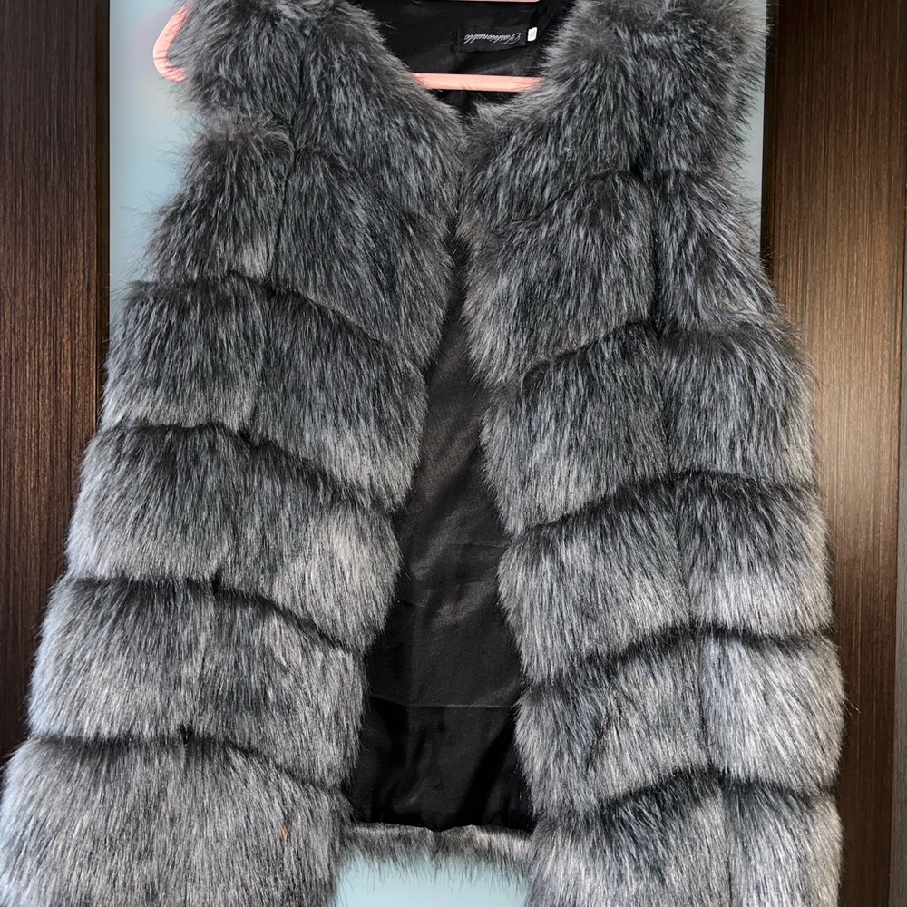 Faux Fur Vest, Like new!